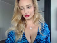 During the day, I am a firm boss, but after working hours I am a sexy cat. I can lick you or stretch out my claws and scratch you sharply. I love my sexual nature and I like seeing how much I turn you on. Don